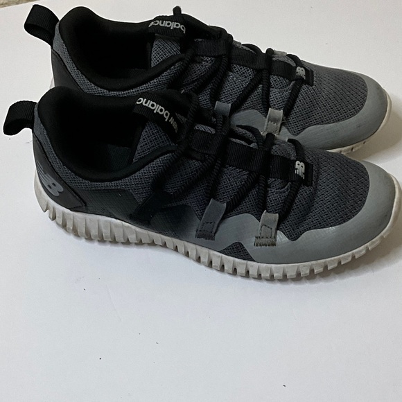 New Balance Kids Sneakers - Black and Gray - Picture 5 of 5